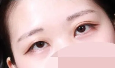 形成了自然又清晰的線條，非常滿意！