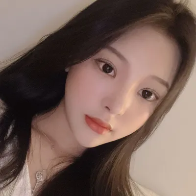 一起做了眼睛和鼻子手術！